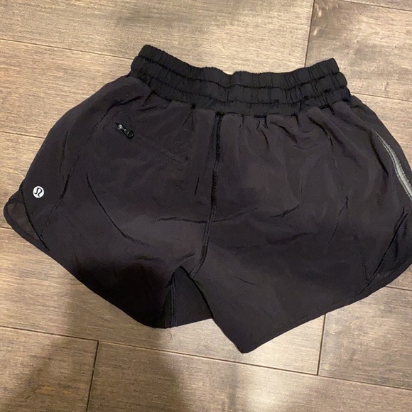 Lululemon running short - Picture 2 of 5